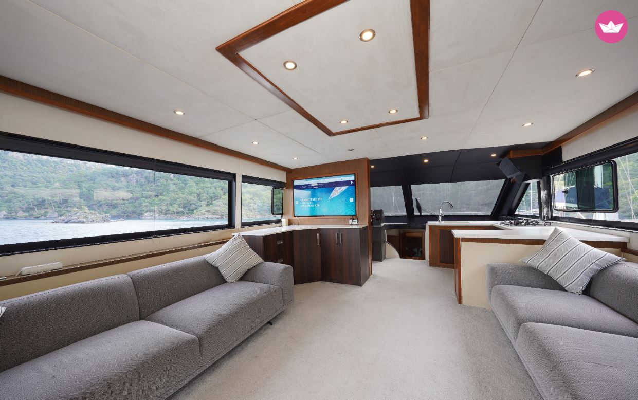 Bateau à moteur Özel Özel Yapım 1145cv 7