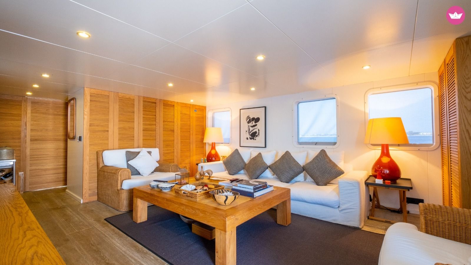 Yacht Aegean Trawler Custom Built 700cv 4