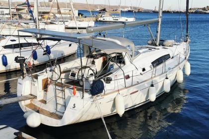 Ενοικίαση Ιστιοπλοϊκό σκάφος Bénéteau Oceanis 50 Family - 4 cab. Λαύριο