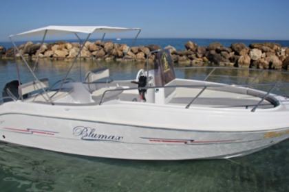Rental Motorboat blumax 23 open Avola