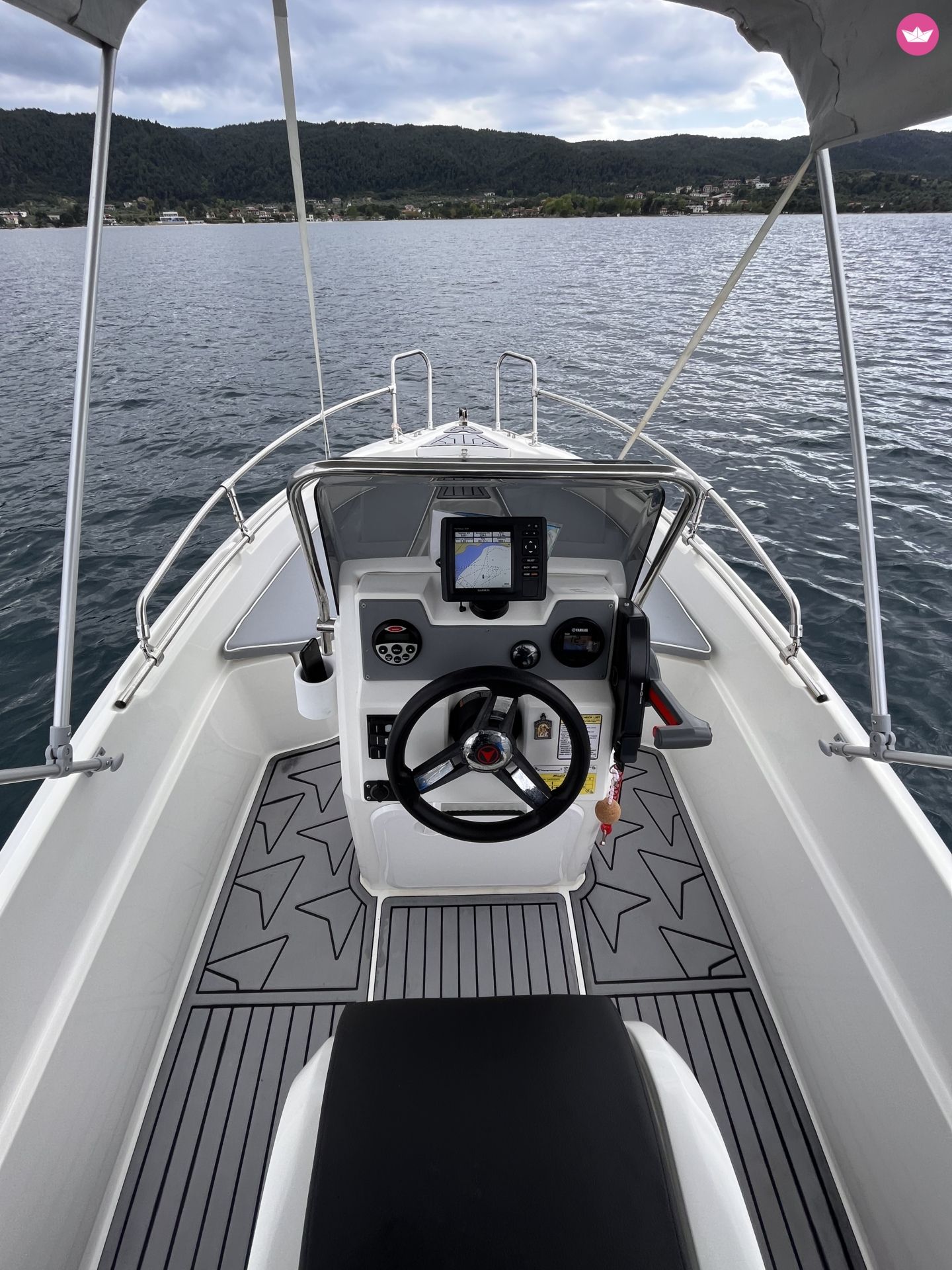 Bateau sans permis Compass 150 cc 30cv 2