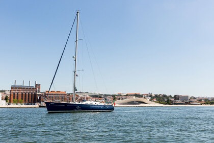Ενοικίαση Ιστιοπλοϊκό σκάφος Beneteau Oceanis 47.3 Λισαβόνα