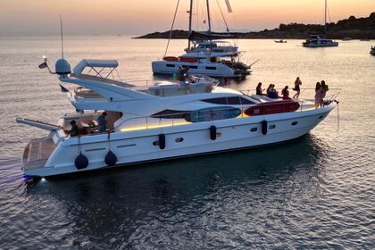 Charter Motor yacht Ferretti 620 Glyfada