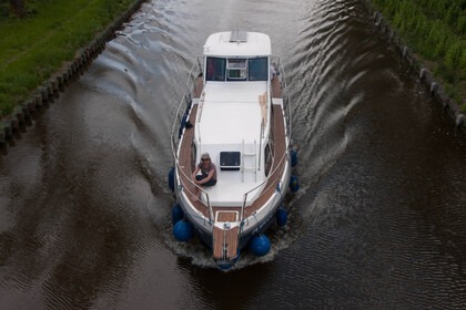 River Cruiser 39 - czarter barki na Pętli Żuławskiej i Kanale Elbląskim