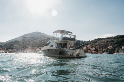 Noleggio Barca a motore Della Pasqua Dellapasqua Dc 11 Fly - Refit 2023 Bocca di Magra