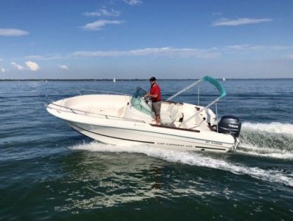 Location Bateau à moteur Jeanneau Cap Camarat 625 Andernos-les-Bains