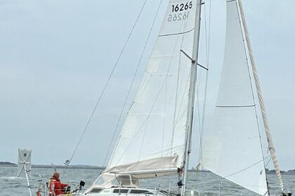 Rental Sailboat Kirié 1090 Arzal