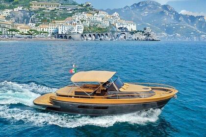Miete Motoryacht Cantiere Nautico Esposito Esposito 28 premium Positano