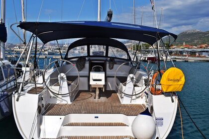 Charter Sailboat Bavaria Yachtbau 46 Cruiser Brač