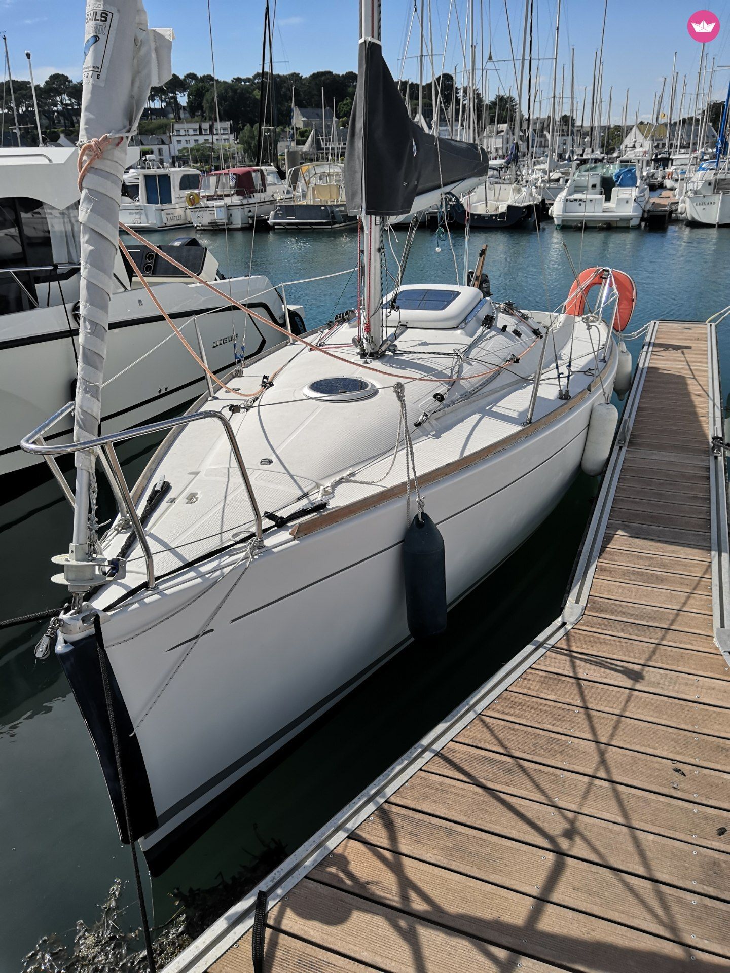 Mieten Beneteau First 211