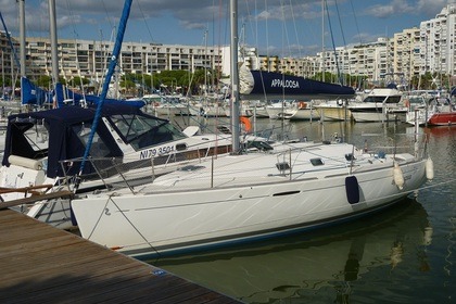 Miete Segelboot Beneteau First 31.7 Carnon