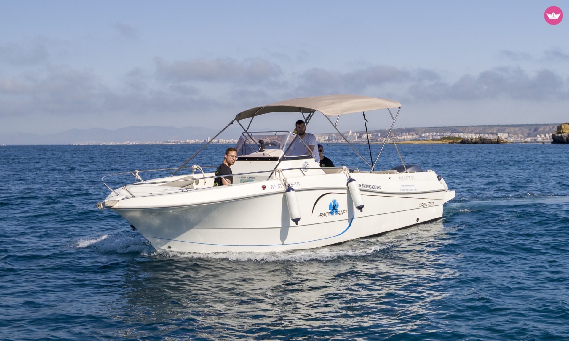 Bateau à moteur PACIFIC CRAFT 750 Open 225cv