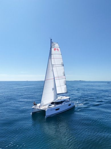 Fountaine Pajot Astrea 42