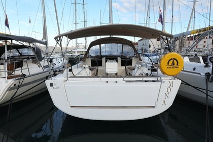 Rental Sailboat Dufour  Dufour 412 Trogir