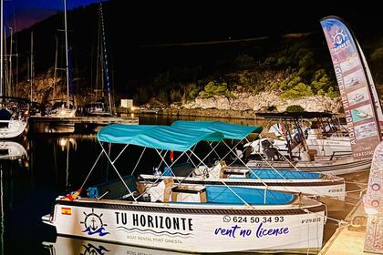 Embarcación sin licencia - Athena 2 -