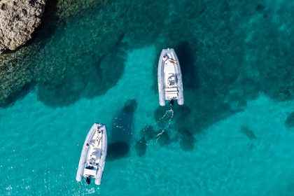 Noleggio Gommone a Cagliari (Senza patente): Esplora Baie Nascoste e Vivi Emozioni Uniche!
