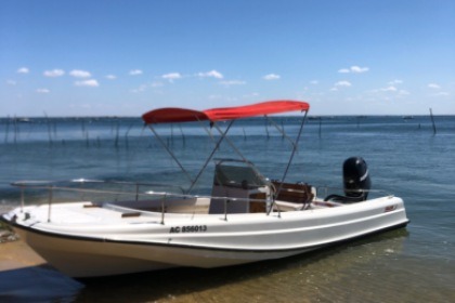 Location Bateau à moteur Boston Whaler Outrage 21 Lège-Cap-Ferret