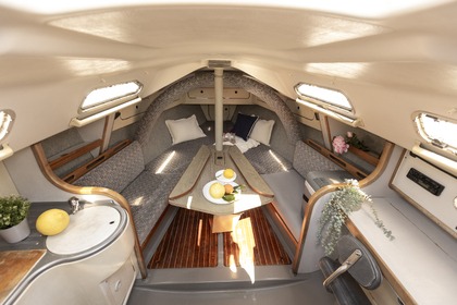 Alquiler Velero DEHLER 28s Riva del Garda