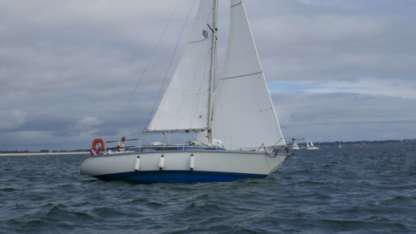 Charter Sailboat Dufour Dufour 31 Arzal