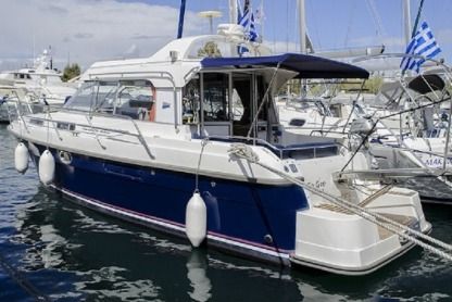 Noleggio Barca a motore Nimbus 320 Coupe Atene