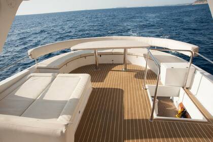 Fun, sea and relax in a luxury motor Catamaran. Med & Island living