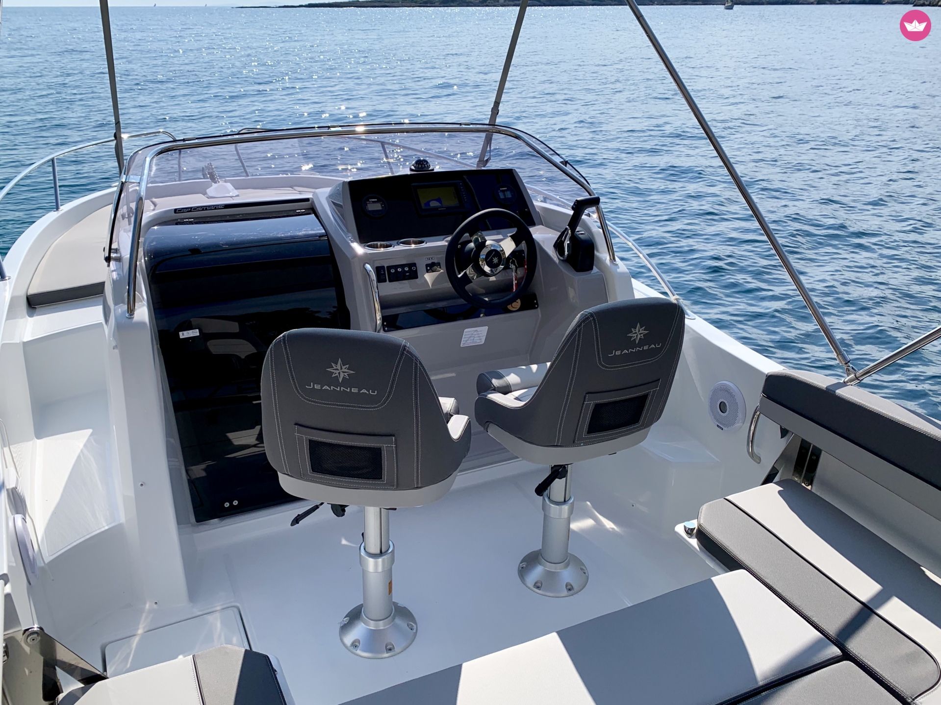 Bateau à moteur Jeanneau Cap Camarat 6.5 Wa Série 3 De 2019 de particuliers et professionnels