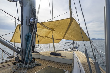 Sail in Luxury with "Mythos" - Your Perfect Yacht Charter in Pireas