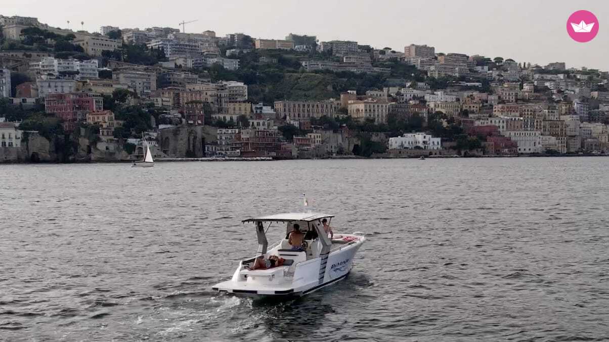 Bateau à moteur BIMAX BOMBASTICA 28 230cv 8
