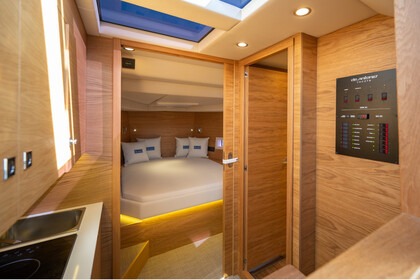 ENJOY QUALITY TIME WITH YOUR LOVED ONES ON THE WATER