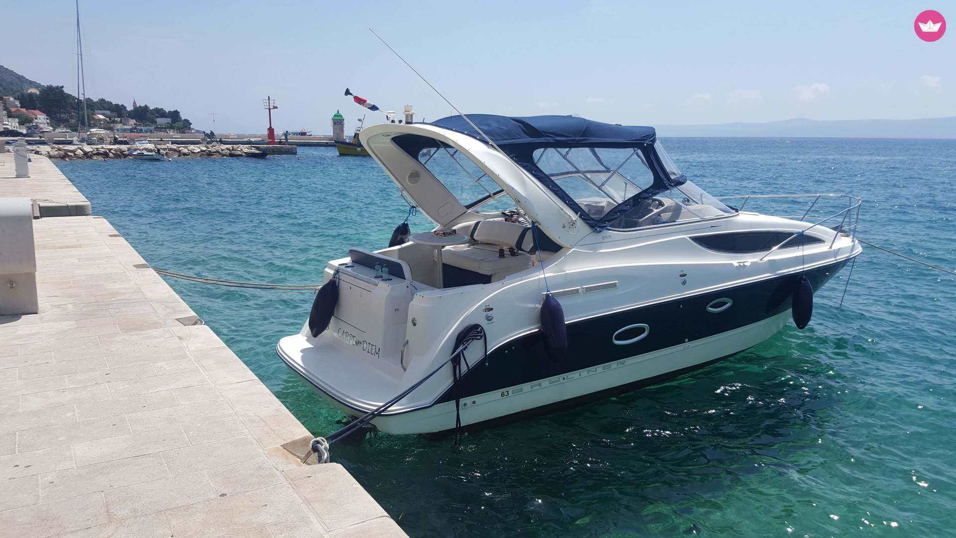 Charter motorboat in Split  