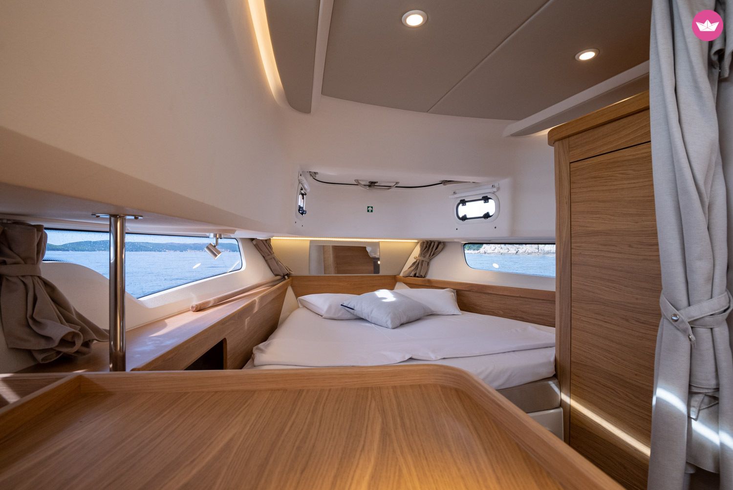 Bateau à moteur Nimbus T11 Inboard 2cv 8