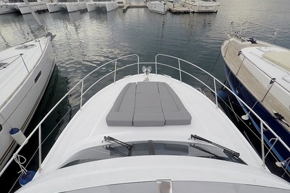 Beneteau Antares 36