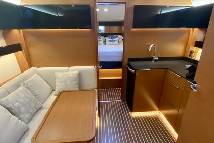 GERMAN YACHT Bavaria S40