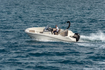 Rental Motorboat Quicksilver 675 Open Trogir