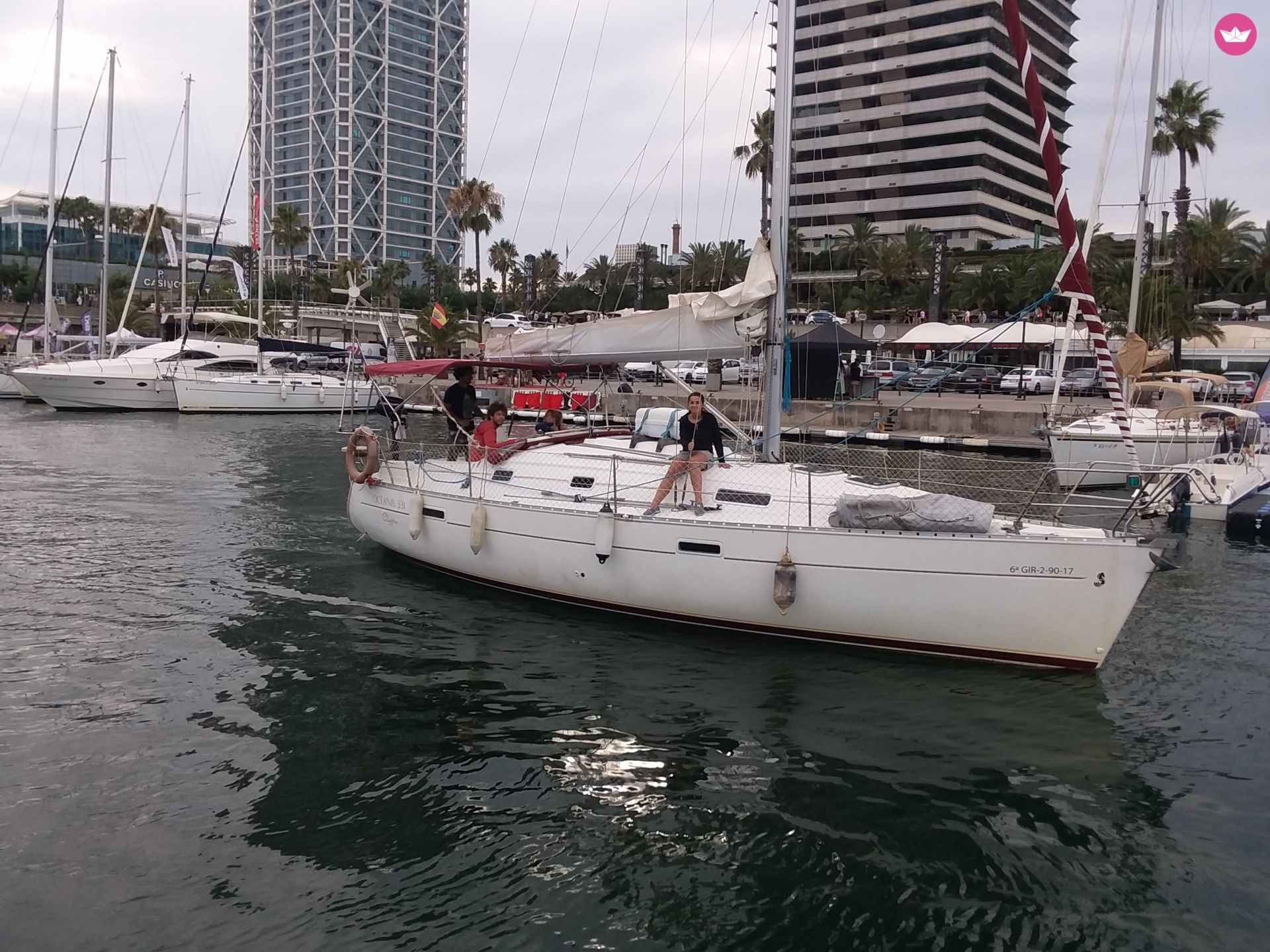Charter Sailboat Beneteau Oceanis Clipper 331 Barcelona
