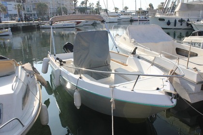 Location Bateau à moteur Conero Ciao Saint-Raphaël