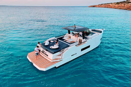 De Antonio Yachts D50 Open