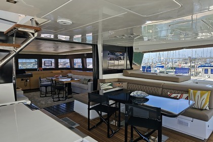 LAGOON 630 MY con tripulación