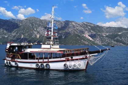 Charter Motorboat Custom Custom Herceg Novi