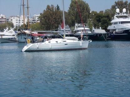 Charter Sailboat Beneteau Oceanis 311 Clipper Athens