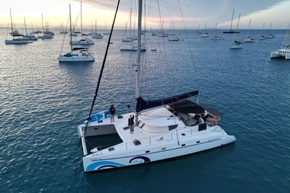 Charter Catamaran Fountaine Pajot Bahia 46 Ibiza