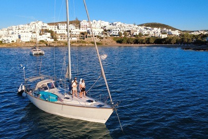 Charter Sailboat Bavaria Cruiser 42 Paros