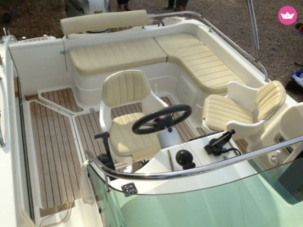 Rental motorboat in Zadar  