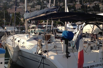 Rental Sailboat BENETEAU CYCLADES 43.3 Cannes