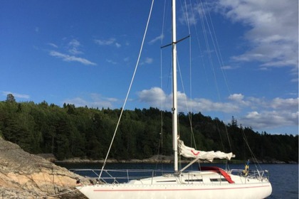 Charter Sailboat Conqubin 38 CR Stockholm archipelago
