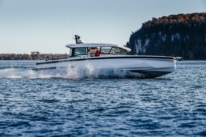 Rental Motorboat Axopar 37 XC Cross Cabin Palma de Mallorca