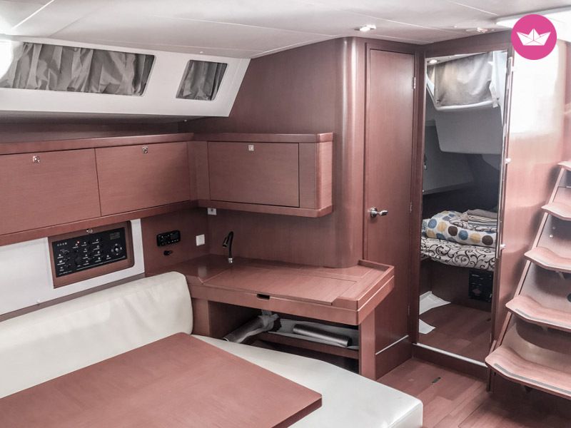 Beneteau Oceanis 45 (4 Cabs) in Kotor  