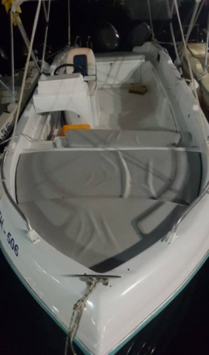 Charter Motorboat Volos Marine 470 Mpoumpou Syvota