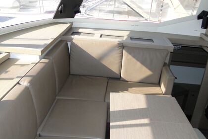 Location Catamaran Fountaine Pajot Astrea 42 with watermaker & A/C - PLUS Alimos