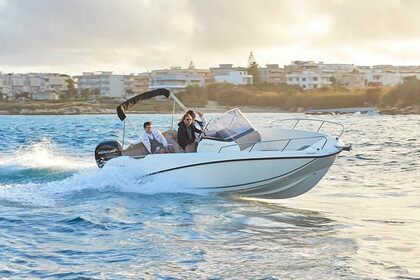 Hire Motorboat Quicksilver Activ 675 Open Trogir